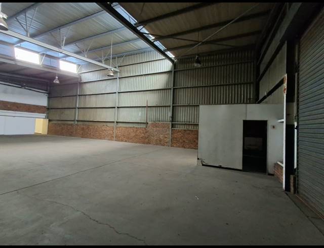 470M² WAREHOUSE TO LET IN BENROSE